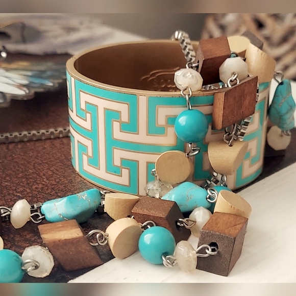 Spartina 449 Jewelry - Spartina Turquoise and Beige Geometric Cuff Bracelet with Beaded Necklace